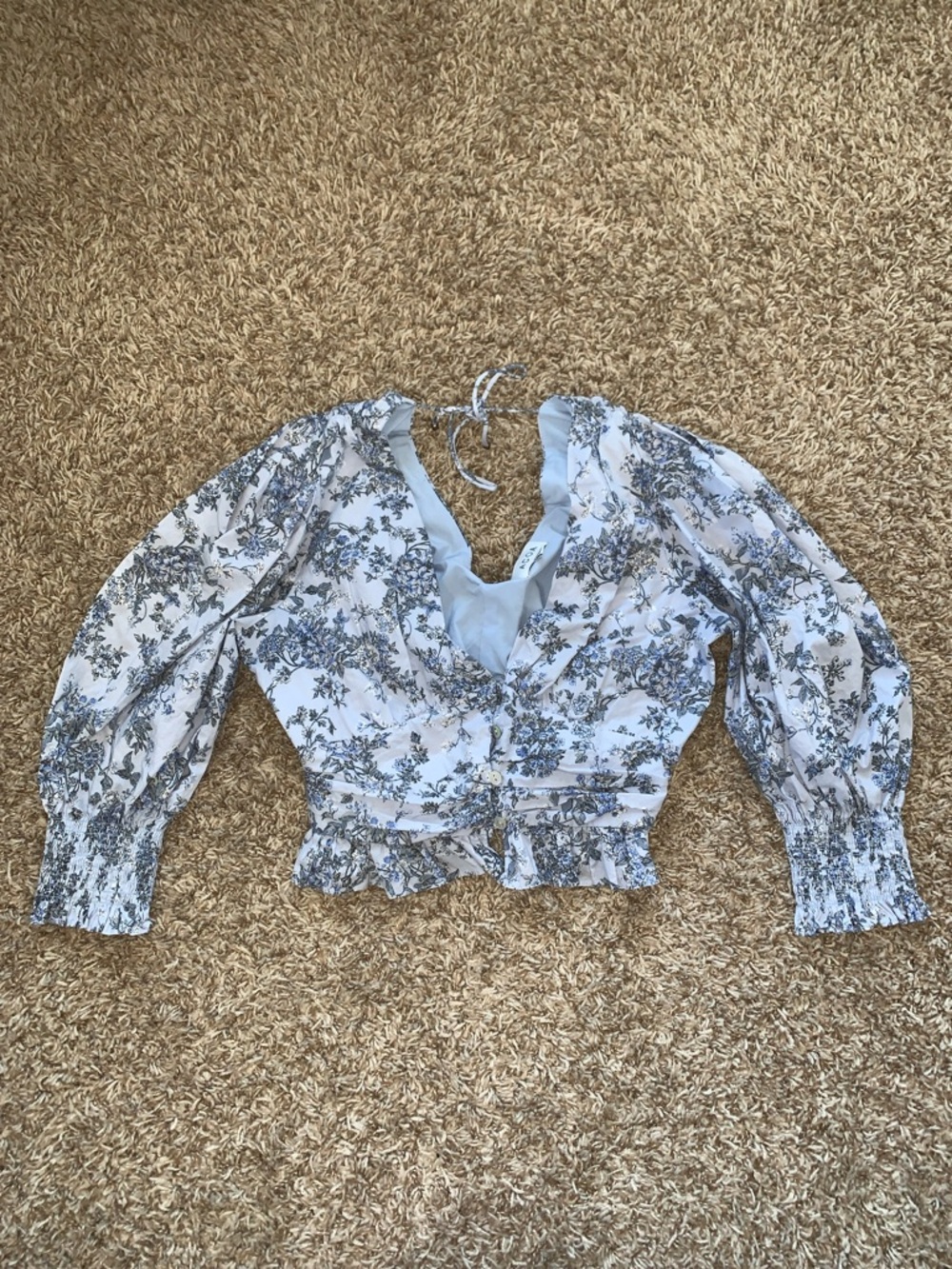 Acoa Women’s Floral Pastel Blue Puff Sleeve Button Cropped Smocked Dainty Top